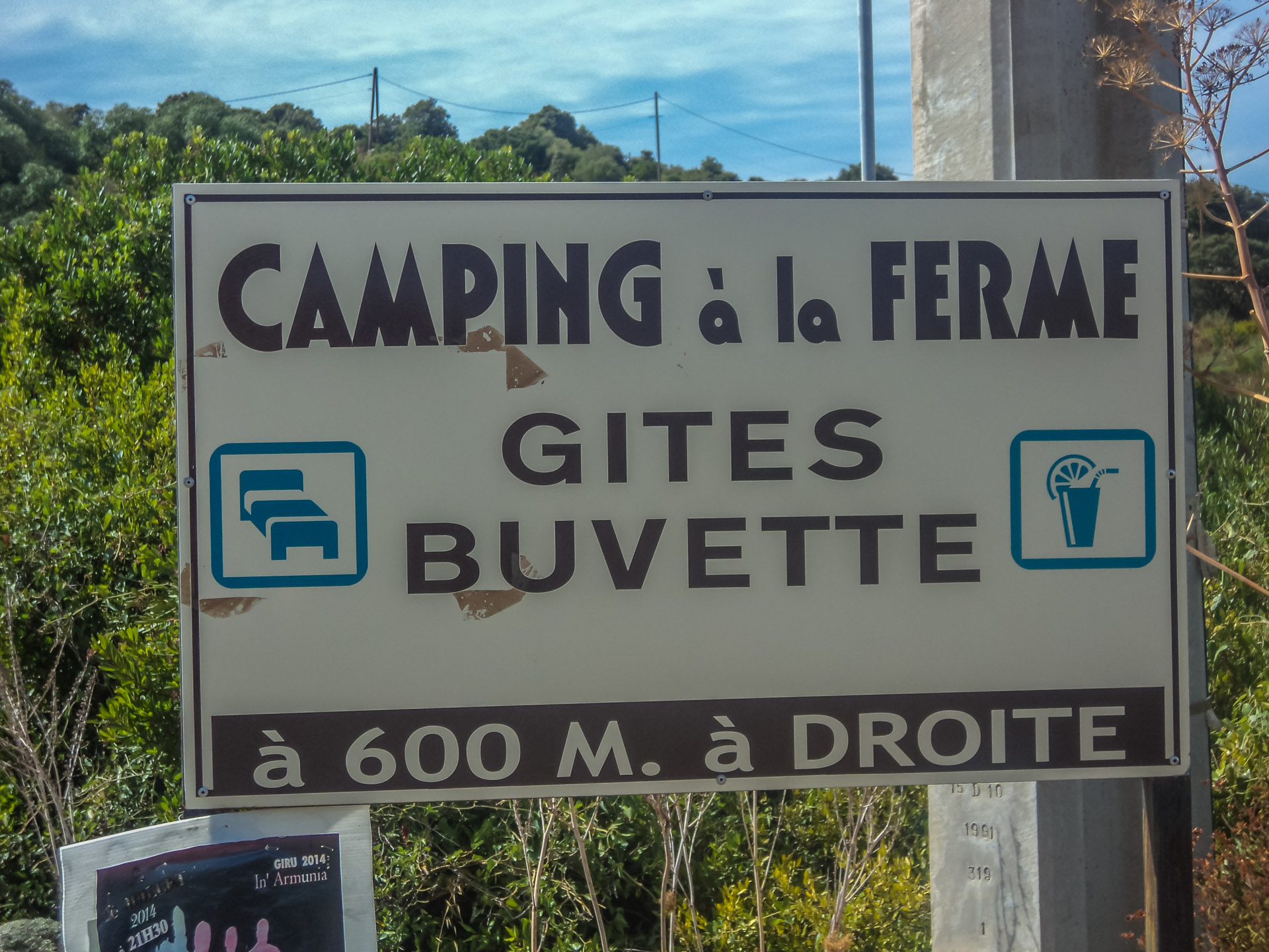 Camping Casta Les Dolmens